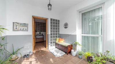 Detached house on Somosierra Street photo 4