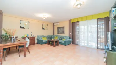 Semi-detached house on Calle de Castilla photo 4