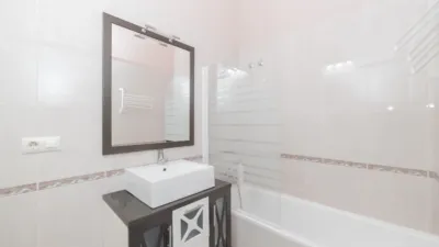 Semi-detached house on Calle de Castilla photo 25