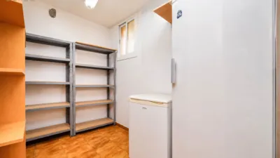 Apartment on Pedro Alejo Street photo 28