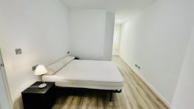 Apartment on Calle de Mercedes Illan photo 16