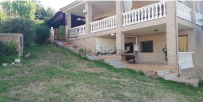 Chalet on Carrer del Puerto de los Leones photo 44