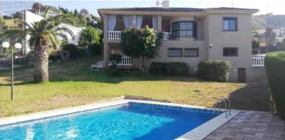 Chalet on Carrer del Puerto de los Leones photo 2