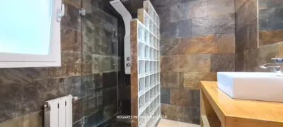 Piso en alquiler en Avinguda de Pi ì Margall, Zona Plaça de la Concòrdia (Burjassot) de 1.100 €<span>/mes</span>