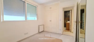 Piso en alquiler en Avinguda de Pi ì Margall, Zona Plaça de la Concòrdia (Burjassot) de 1.100 €<span>/mes</span>