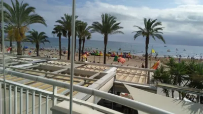 Piso en alquiler en Carrer de Brussel·les, 2, Platja dels Capellans-Zona Turística (Salou) de 1.500 €