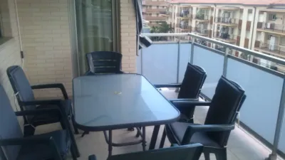 Piso en alquiler en Calle Amadeus Vives, Número 10, La Pineda (Vila-seca) de 900 €<span>/mes</span>