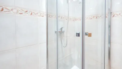 Habitación en alquiler en Calle de Bielsa, Corralejos (Distrito Barajas. Madrid Capital) de 500 €<span>/mes</span>