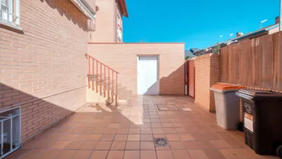 Habitación en alquiler en Calle de Bielsa, Corralejos (Distrito Barajas. Madrid Capital) de 500 €<span>/mes</span>