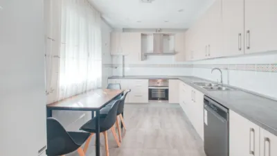 Habitación en alquiler en Calle de Bielsa, Corralejos (Distrito Barajas. Madrid Capital) de 500 €<span>/mes</span>