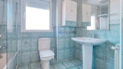Habitación en alquiler en Calle de Bielsa, Corralejos (Distrito Barajas. Madrid Capital) de 500 €<span>/mes</span>