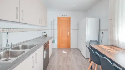 Habitación en alquiler en Calle de Bielsa, Corralejos (Distrito Barajas. Madrid Capital) de 500 €<span>/mes</span>