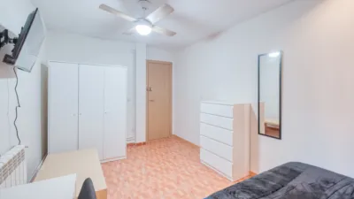 Habitación en alquiler en Calle de Bielsa, Corralejos (Distrito Barajas. Madrid Capital) de 500 €<span>/mes</span>