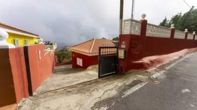 Chalet unifamiliar en venta en Calle Preventorio, 37, La Esperanza (El Rosario) de 337.000 €