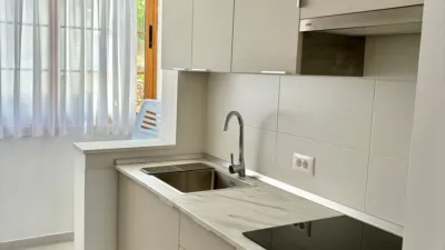 Apartment on Calle de Cataluña photo 32