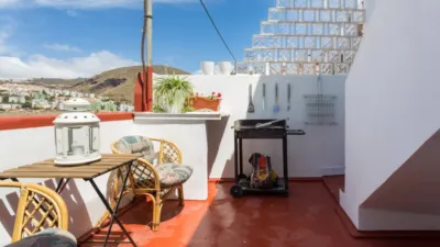 Casa en venta en Calle Atarjea Tahodio, Salamanca-Uruguay-Las Mimosas (Distrito Centro-Ifara. Santa Cruz de Tenerife Capital) de 220.000 €