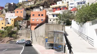 Casa en venta en Calle Atarjea Tahodio, Salamanca-Uruguay-Las Mimosas (Distrito Centro-Ifara. Santa Cruz de Tenerife Capital) de 220.000 €