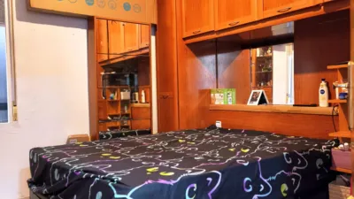 Piso en venta en Avenida Isabel ´La Católica´, La Florida (L'Hospitalet de Llobregat) de 170.000 €