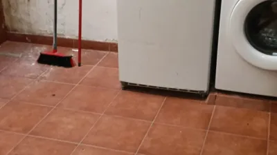 Piso en venta en Avenida Isabel ´La Católica´, La Florida (L'Hospitalet de Llobregat) de 170.000 €