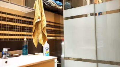 Piso en venta en Avenida Isabel ´La Católica´, La Florida (L'Hospitalet de Llobregat) de 170.000 €