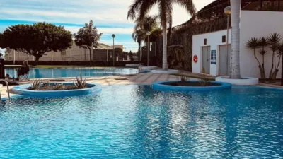 Piso en venta en Calle del Cornical, El Guincho (San Miguel de Abona) de 396.900 €