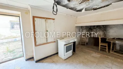 Semi-detached house on Calle de Solana photo 30