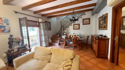 House in Centre photo 5