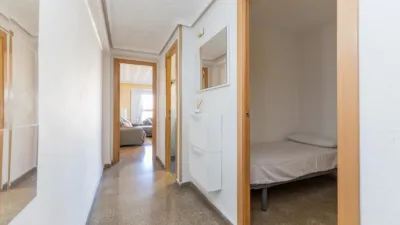 Apartment on Padre Tomás Montañana Street photo 33