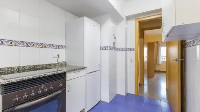 Apartment on Padre Tomás Montañana Street photo 11