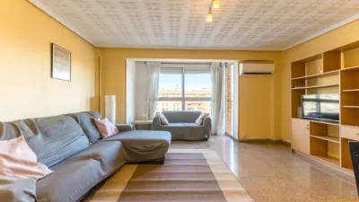 Apartment on Padre Tomás Montañana Street photo 6