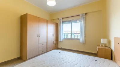 Apartment on Padre Tomás Montañana Street photo 18