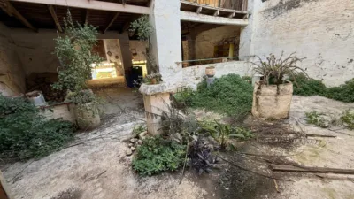 Semi-detached house on Calle de Mosén Rausell photo 28