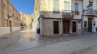 Semi-detached house on Calle de Mosén Rausell photo 2