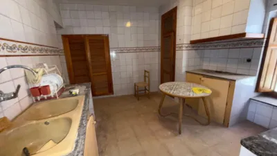 Semi-detached house on Calle de Mosén Rausell photo 12