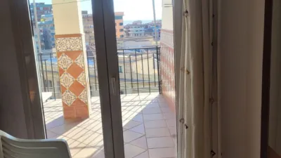 Piso en alquiler en Plaza San Isidro, San Ildefonso (Hospital Real) (Distrito Beiro. Granada Capital) de 1.050 €<span>/mes</span>