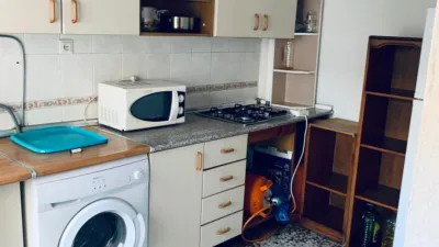 Piso en alquiler en Camino de los Yeseros, Cartuja (Distrito Norte. Granada Capital) de 850 €<span>/mes</span>