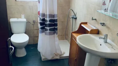 Piso en alquiler en Camino de los Yeseros, Cartuja (Distrito Norte. Granada Capital) de 850 €<span>/mes</span>