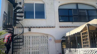 Apartment in Gran Alacant photo 8