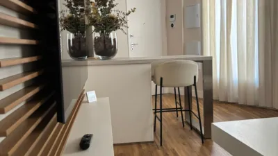 Piso en alquiler en Calle Real de Cartuja, cerca de Calle Parra Alta de Cartuja, San Ildefonso (Hospital Real) (Distrito Beiro. Granada Capital) de 850 €<span>/mes</span>