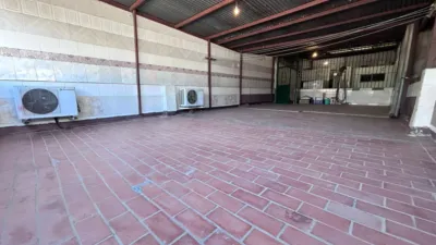 Casa en venta en Paseo de la Radio, cerca de Calle de Grecia, Cerro Reyes (Badajoz Capital) de 85.000 €