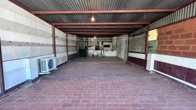 Casa en venta en Paseo de la Radio, cerca de Calle de Grecia, Cerro Reyes (Badajoz Capital) de 85.000 €