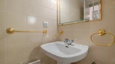Piso en venta en Avenida de Pablo Neruda, cerca de Calle de los Andaluces, Portazgo (Distrito Puente de Vallecas. Madrid Capital) de 362.000 €