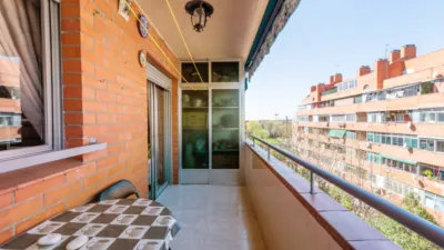 Piso en venta en Avenida de Pablo Neruda, cerca de Calle de los Andaluces, Portazgo (Distrito Puente de Vallecas. Madrid Capital) de 362.000 €