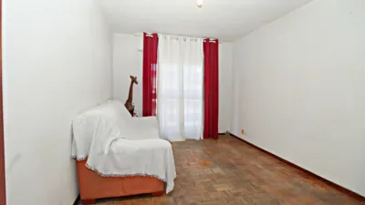 Flat on Calle de Pont de Molins photo 10