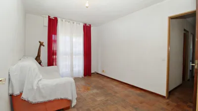 Flat on Calle de Pont de Molins photo 8