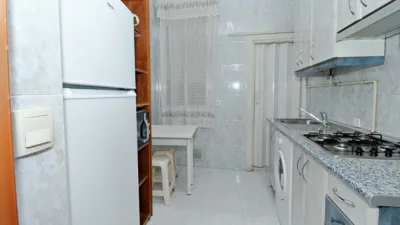 Flat on Calle del Ave María photo 10