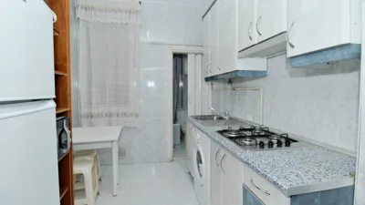 Flat on Calle del Ave María photo 14