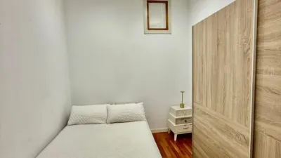 Apartment on Calle de la Cava Alta photo 11