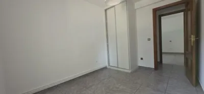 Apartment on Batalla de Brunete Street photo 13