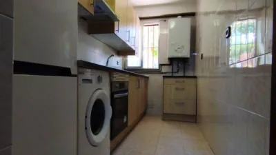 Apartment on Batalla de Brunete Street photo 5